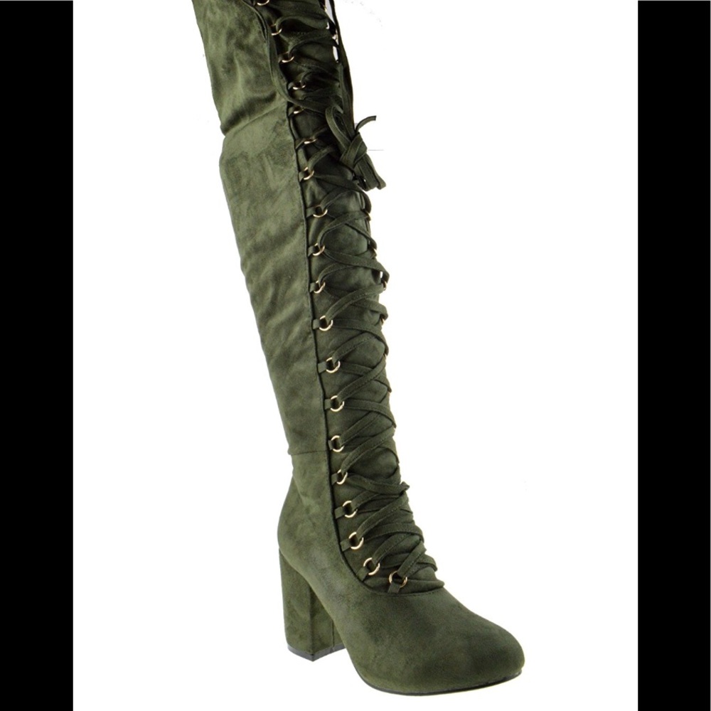 NWB- Olive Bootie